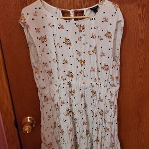 Torrid floral print tunic size 2